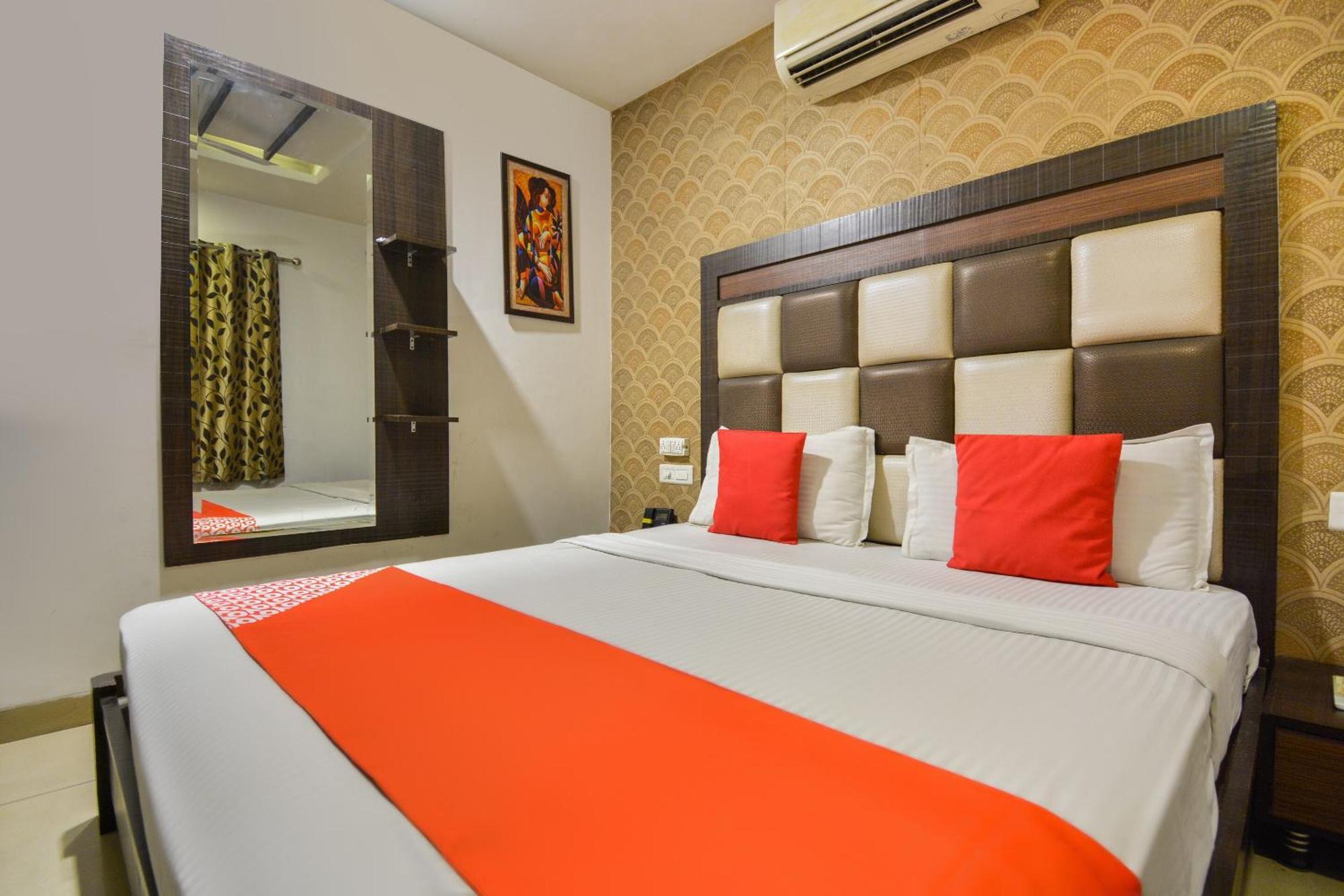 Hotel O Lexis Ludhiana Luaran gambar