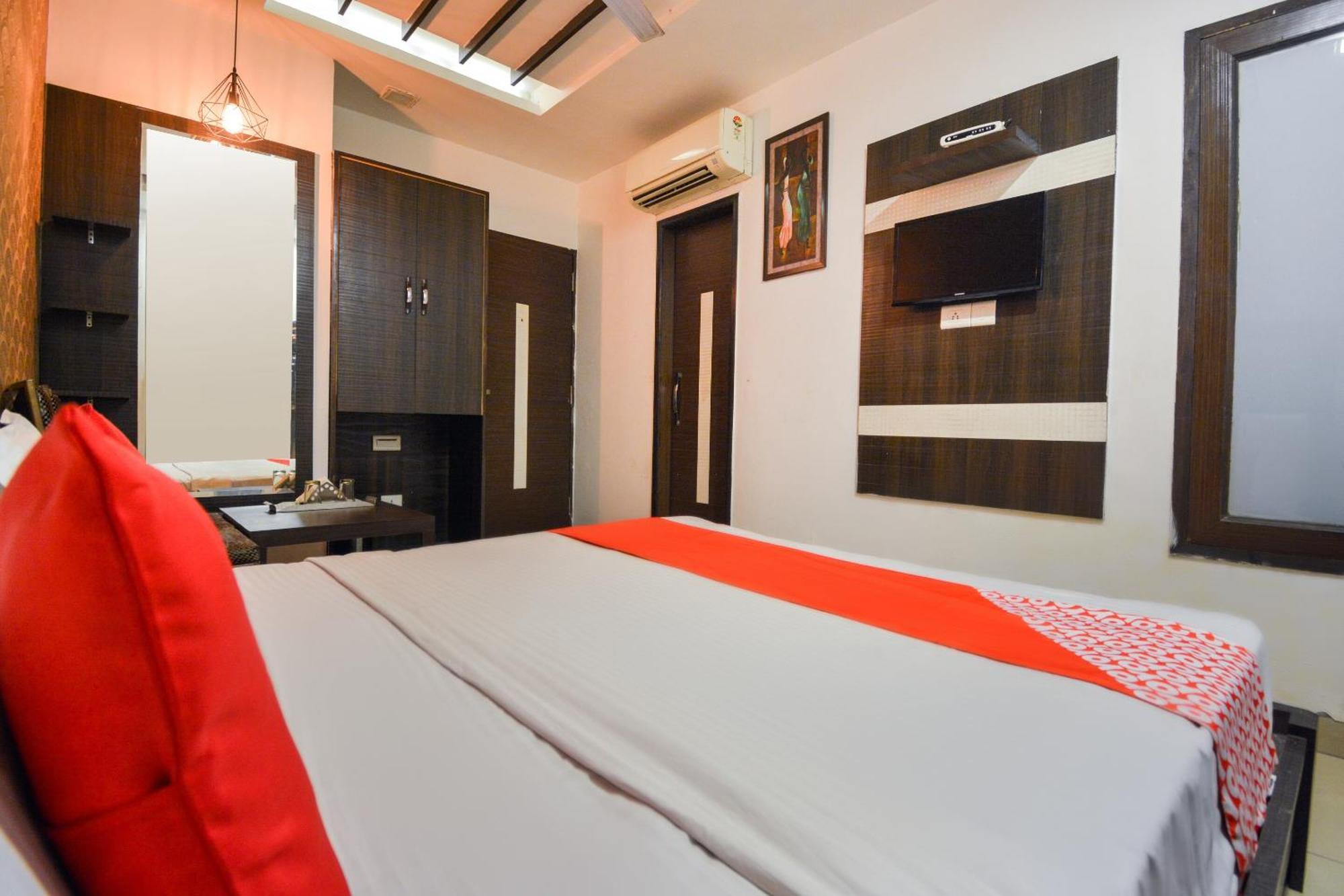 Hotel O Lexis Ludhiana Luaran gambar
