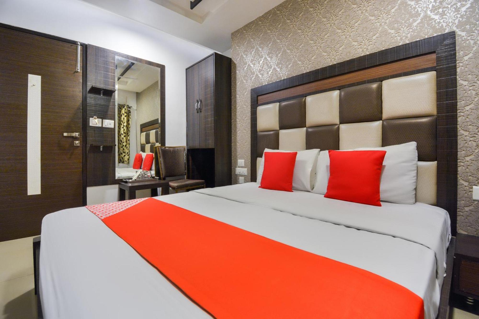 Hotel O Lexis Ludhiana Luaran gambar